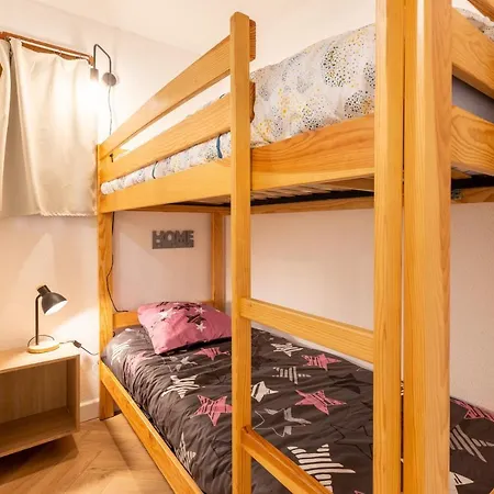 Apartment Le Cocon Du Llaret - Station De A Pied *